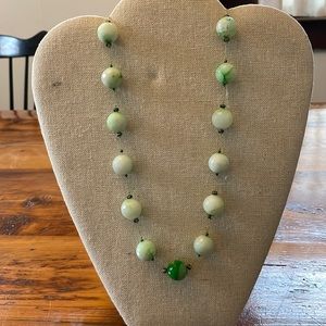 Green glass beads necklace